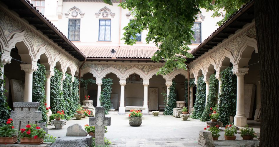 elanomad-biserica-stavropoleos (5 of 9)